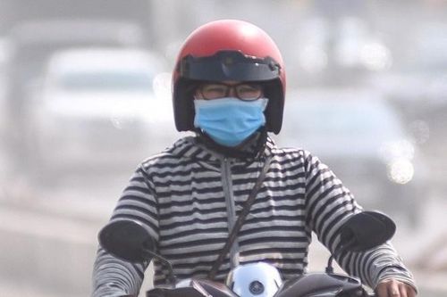 Miền Bắc chìm trong sương mù, mưa phùn