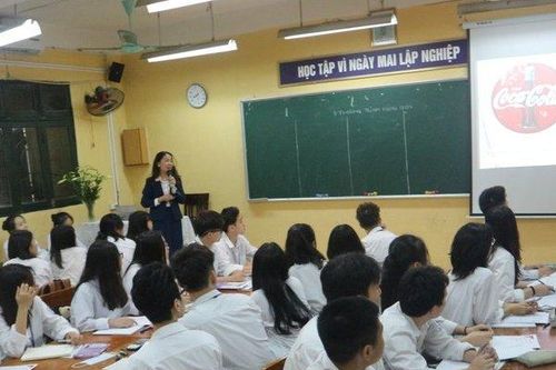 Thấy gì sau khi thực nghiệm sách giáo khoa Cánh Diều lớp 10?