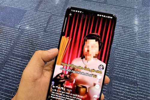 Kênh Tiktok 'Cô Huế' kiếm tiền nhờ trục vong, chữa bệnh online