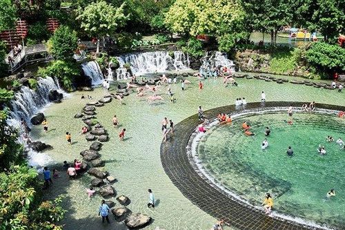 4 điểm du lịch 'đẹp quên sầu' ngay gần TP.HCM cho kỳ nghỉ lễ 30/4-1/5