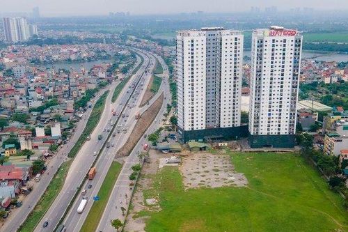 Bên trong dự án bến xe Yên Sở sau 5 năm vẫn là bãi đất trống