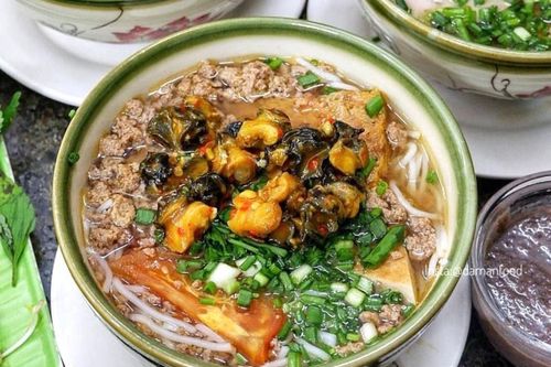 Ăn gì trong ngày mưa ở TP.HCM?