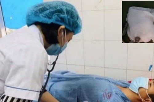 Người đàn ông bị ho, khạc ra máu sau khi uống nước suối