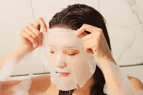7 bước đắp mặt nạ để tránh lãng phí
