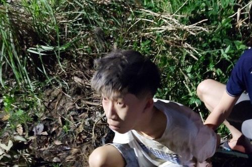 Bắt quả tang đối tượng có hành vi mua bán trái phép chất ma túy