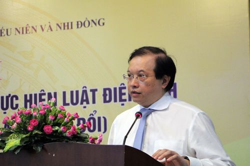 Cần sự bảo hộ của nhà nước cho phim Việt