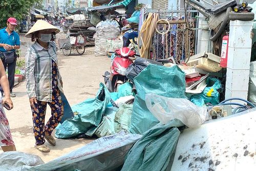 Đã đề nghị cơ sở phế liệu khắc phục sai phạm
