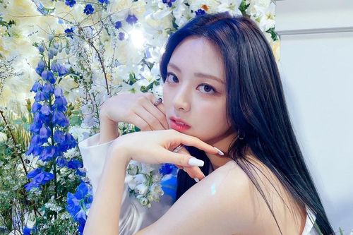 Những nữ thần tượng Kpop có bờ vai gợi cảm