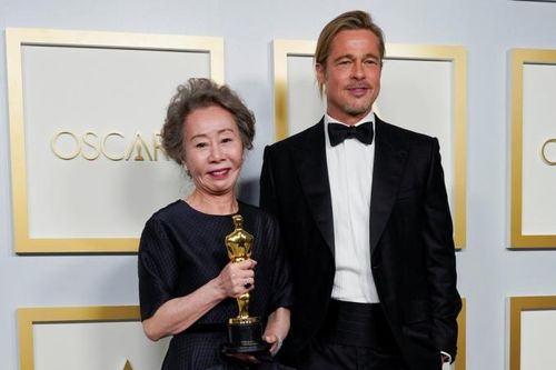 Oscar 2021: Youn Yuh-jung - Nữ diễn viên Hàn Quốc đầu tiên giành được tượng vàng Oscar