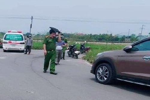 Hoảng hốt phát hiện thi thể… trong bụi cây