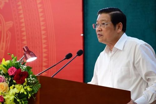 Tha tù trước thời hạn cho 'trùm' cờ bạc' Phan Sào Nam là không đúng