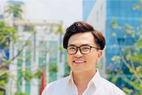 MC Đại Nghĩa kêu gọi giúp đỡ Ấn Độ trước thẩm cảnh 'địa ngục Covid-19'