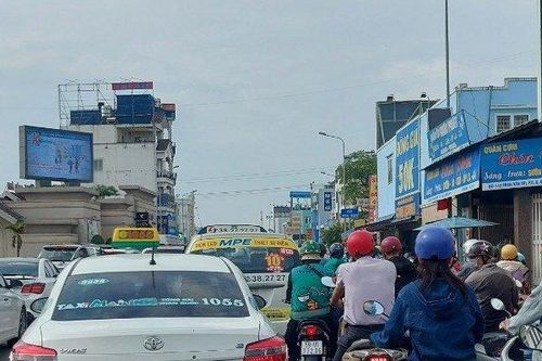 Biển người rời TP.HCM về quê nghỉ lễ 30/4 - 1/5