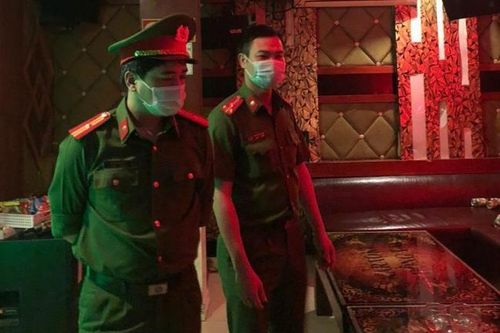 Sẽ rút giấy phép với quán bar, vũ trường nếu tái diễn vi phạm hoạt động 'chui' trong đợt dịch