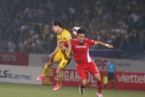Hoãn trận đấu giữa Viettel và Hồng Lĩnh Hà Tĩnh tại sân Hàng Đẫy