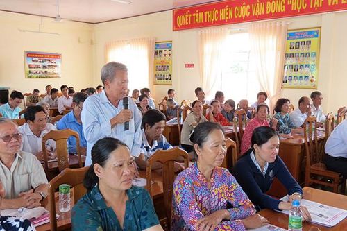 Tạo điều kiện cho cử tri tiếp xúc với người ứng cử để lựa chọn, bầu những người đủ tiêu chuẩn làm đại biểu