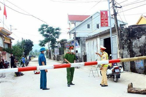Bắc Ninh áp dụng biện pháp giãn cách xã hội theo chỉ thị số 15