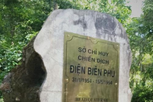 Thăm 'Tổng hành dinh' chiến dịch Điện Biên Phủ sau 67 năm