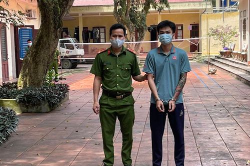 Khởi tố 2 đối tượng dùng hình ảnh 'nhạy cảm' trên mạng xã hội để cưỡng đoạt tài sản