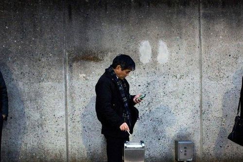 Hãng thuốc sở hữu Marlboro gây sốc với tuyên bố ngừng bán thuốc lá