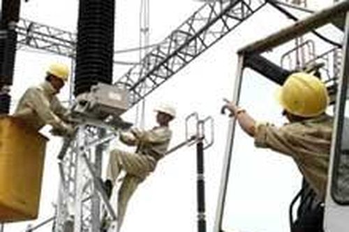 Phát hiện 1 trường hợp vi phạm hành lang an toàn lưới điện cao áp