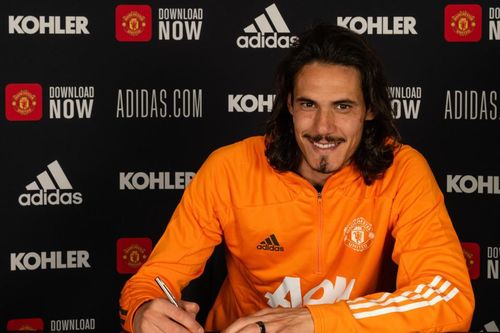 Cavani chính thức gia hạn, fan MU reo vui