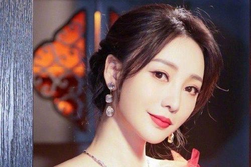 Lý do nữ diễn viên Liễu Nham không hạ thấp tiêu chuẩn kén chồng