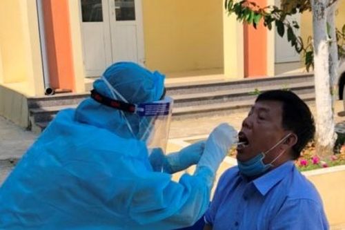 Trường hợp F1 ở Thanh Hóa liên quan đến bệnh nhân COVID-19 tại Hà Nội âm tính lần 1 với SARS-CoV-2