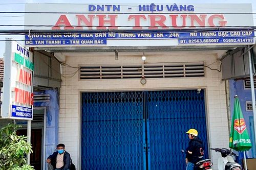 Chủ tiệm kim hoàn báo mất trộm 300 lượng vàng