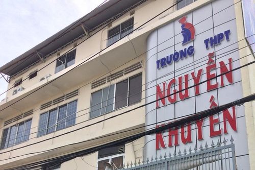 Đồng Nai: Vi phạm xăm hình lên ngực, nữ sinh lớp 11 bị buộc thôi học
