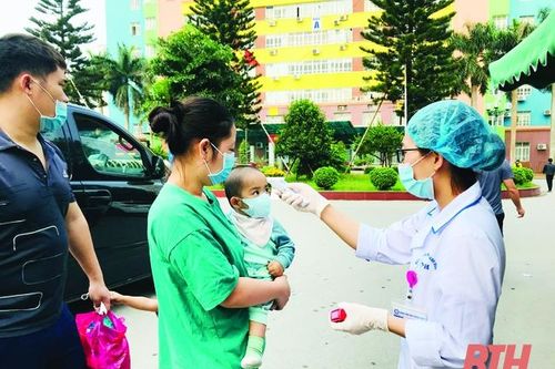Các cơ sở y tế siết chặt các biện pháp phòng, chống dịch COVID-19