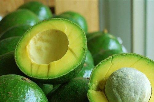 5 điều tối kỵ khi ăn bơ