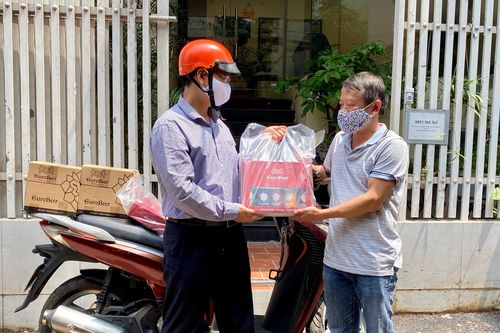 Công ty du lịch chuyển sang bán bia