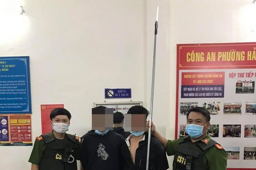 Đà Nẵng: Bắt nhóm thanh niên vác dao phóng lợn đi giải quyết mâu thuẫn