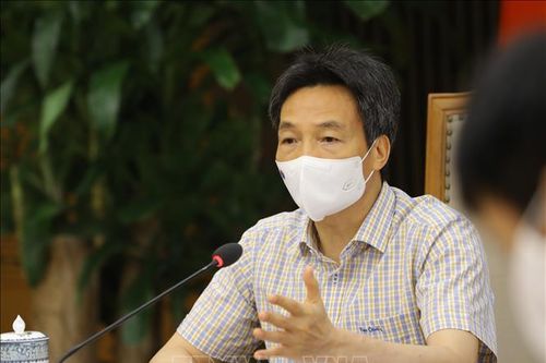 Phó Thủ tướng Vũ Đức Đam chủ trì họp với Bộ Y tế và Bắc Giang về phòng, chống dịch