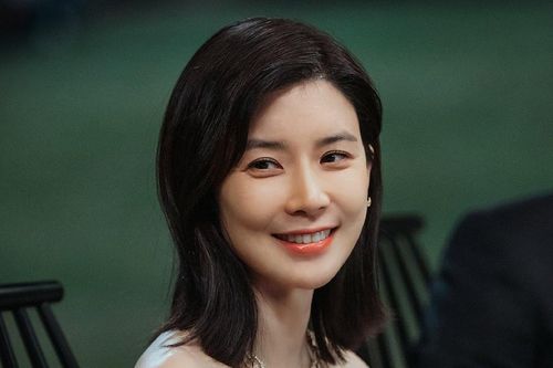 Lee Bo Young - mỹ nhân từng chịu tai tiếng 'tiểu tam'