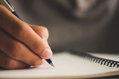 Xúc động nhật ký Đại úy công an viết cho con trong chiến dịch làm CCCD
