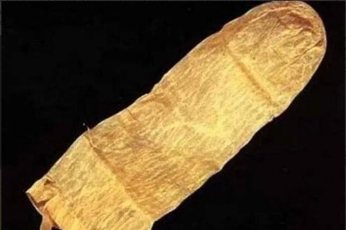 Những vật liệu kỳ dị nhất từng được con người sử dụng làm bao cao su