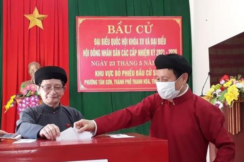 Cử tri Thanh Hóa nô nức đi bầu cử
