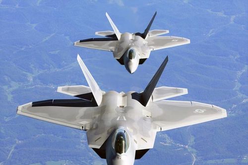 Hệ thống radar Nebo-M của Nga có thể phát hiện máy bay chiến đấu F-22 và F-35