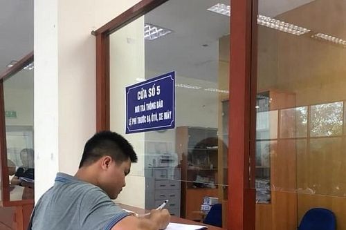 Phải nộp lệ phí trước bạ khi đăng ký quyền sở hữu