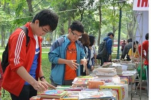 Khơi nguồn tri thức bằng việc hình thành tủ sách gia đình cho trẻ em