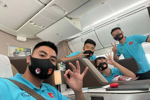 Tuyển Việt Nam lên đường sang UAE, quyết làm nên chuyện