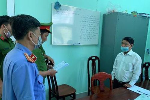 Vụ cán bộ địa chính 'ăn đất' trị giá hơn 31 tỉ đồng: Bắt tạm giam thêm một bị can