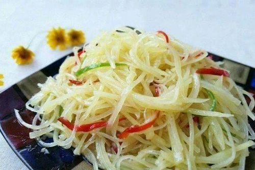 Xào khoai tây đừng đổ ngay vào chảo, làm thêm bước này đảm bảo khoai ngon, không bị nát