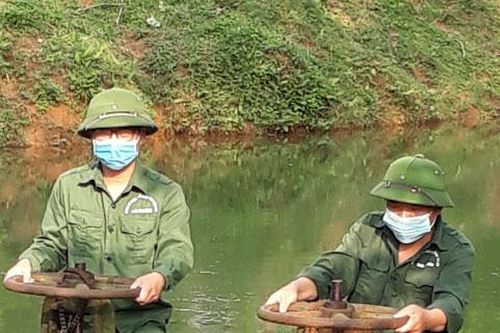 Biểu dương, nhân rộng các điển hình học và làm theo Bác