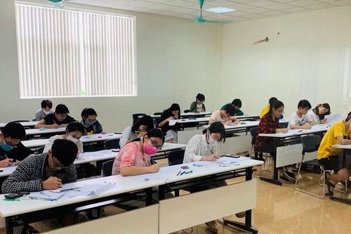 Hà Nội công bố 184 điểm thi vào lớp 10 THPT