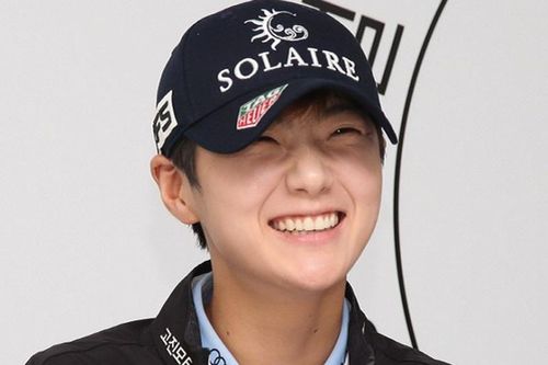 U mê vẻ ngoài phi giới tính của nữ golf thủ bị nhầm là mỹ nam