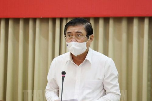 TP.HCM kiến nghị Chính phủ, Bộ Y tế hỗ trợ tìm nguồn cung vaccine COVID-19