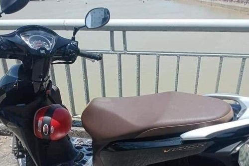 Tìm cô gái để xe máy trên cầu Bến Thủy, gieo mình xuống sông Lam